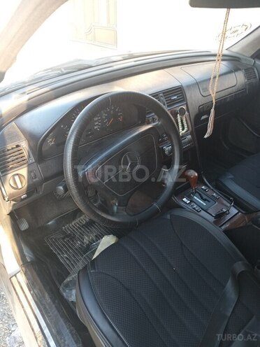 Mercedes C 220-4