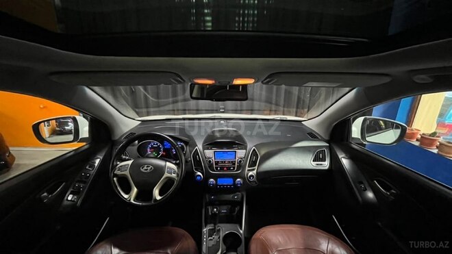 Hyundai ix35-11