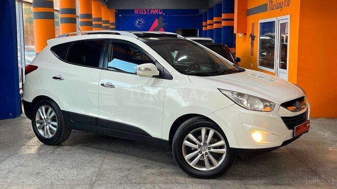 Hyundai ix35-4