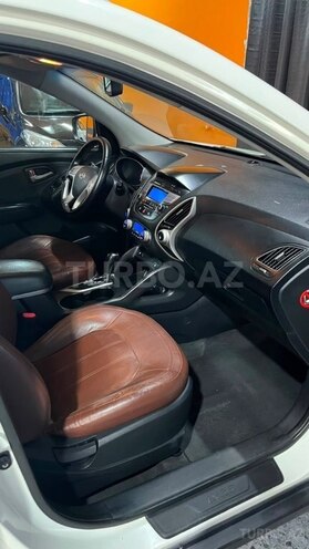 Hyundai ix35-18
