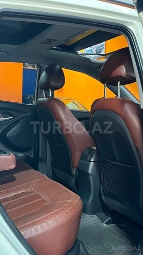 Hyundai ix35-17