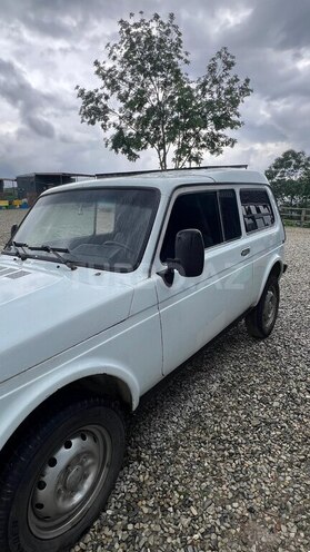 LADA (VAZ) Niva-12