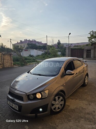 Chevrolet Aveo-4