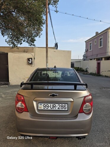 Chevrolet Aveo-2