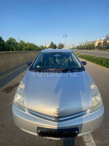 Toyota Prius-1