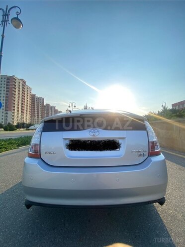 Toyota Prius-6