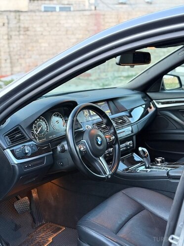BMW 528-10
