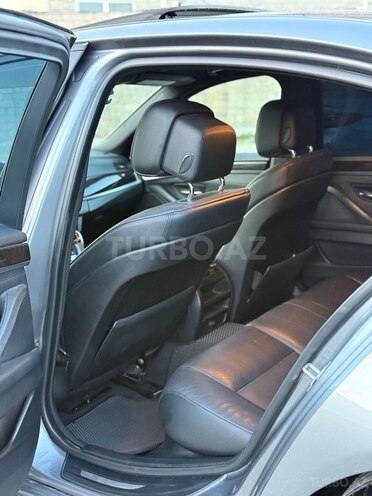 BMW 528-13