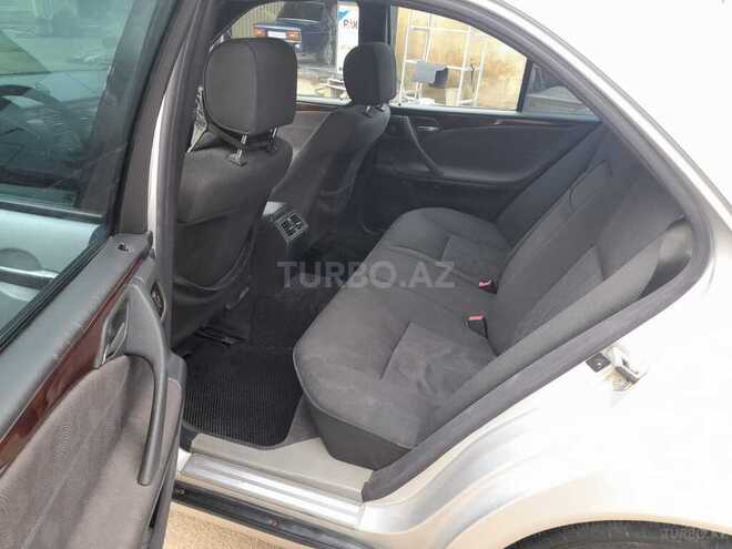 Mercedes E 220-7