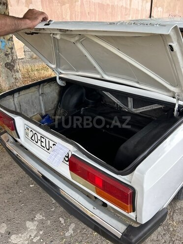 LADA (VAZ) 2107-15