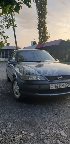 Opel Vectra-6