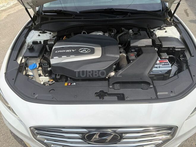 Hyundai Grandeur-18