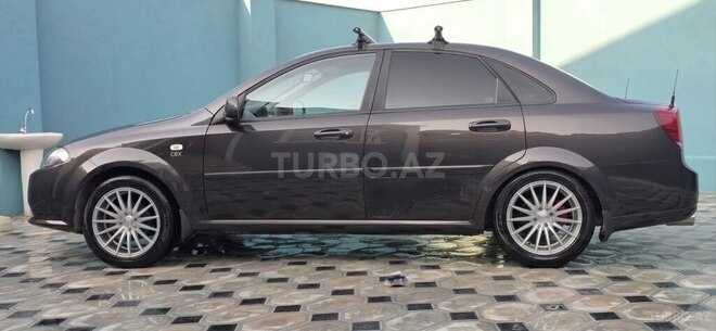 Chevrolet Lacetti-5