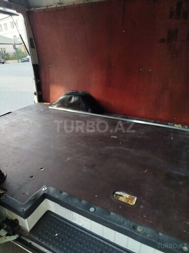 Ford Transit-3