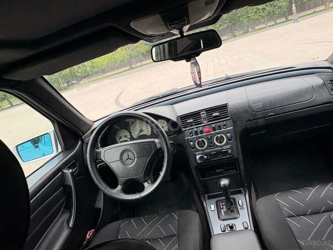 Mercedes C 230-5