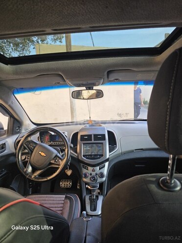 Chevrolet Aveo-6