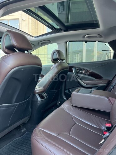 Hyundai Azera-15