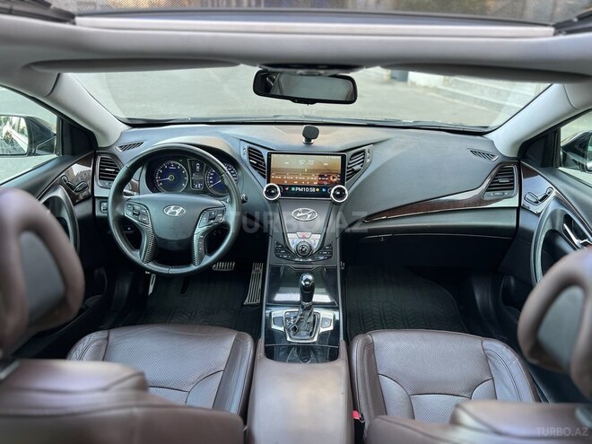 Hyundai Azera-16