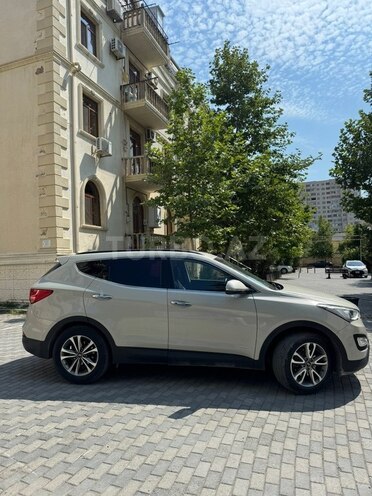 Hyundai Santa Fe-3