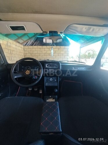 LADA (VAZ) 2107-4