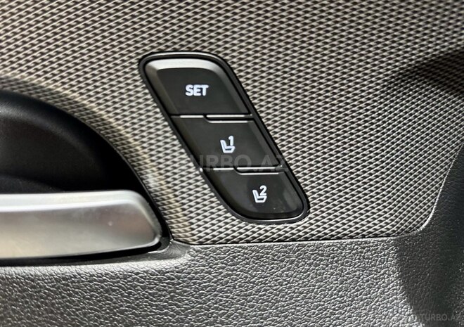 Hyundai Santa Fe-17