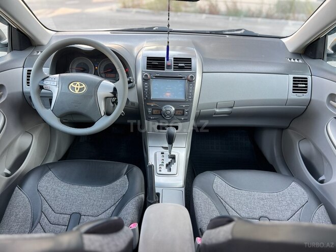 Toyota Corolla-18