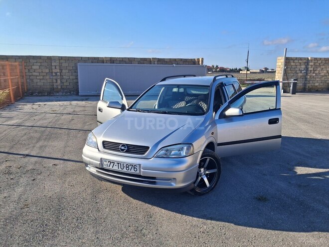 Opel Astra-10