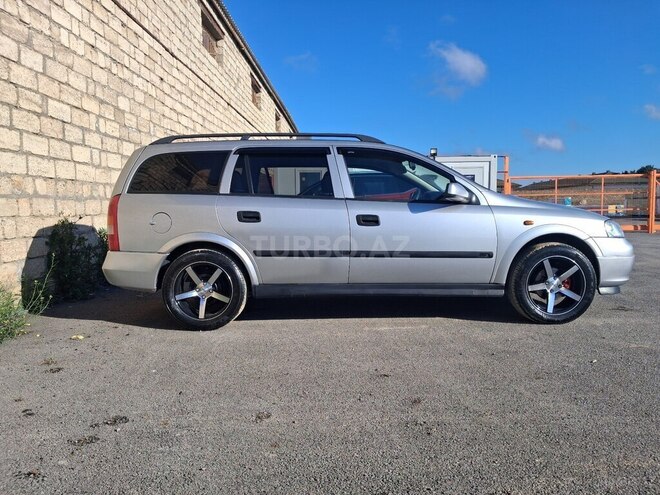 Opel Astra-9