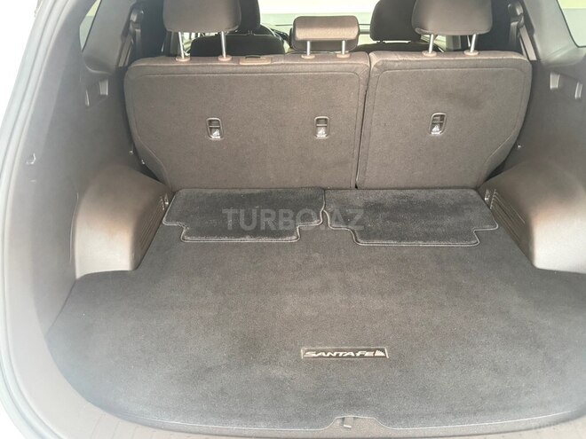 Hyundai Santa Fe-16