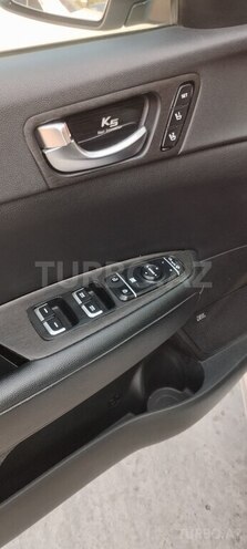 Kia K5-6