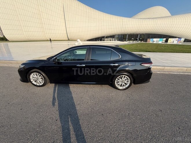 Toyota Camry-2