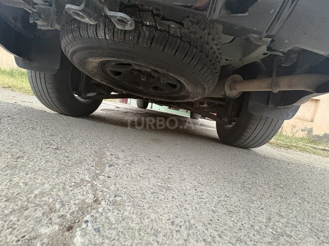 Ford Escape-13