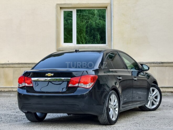 Chevrolet Cruze-6