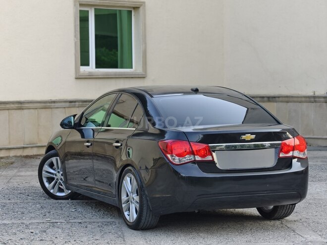 Chevrolet Cruze-4