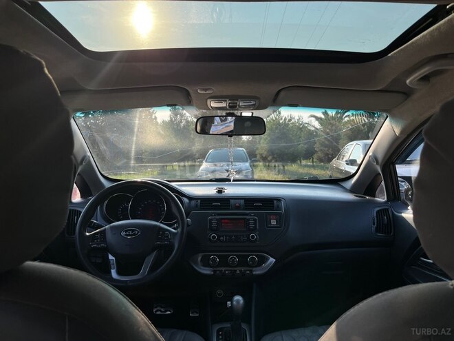 Kia Rio-3