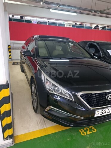 Hyundai Sonata-5