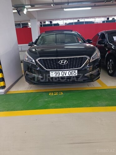 Hyundai Sonata-1