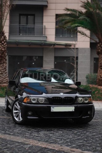 BMW 528-5