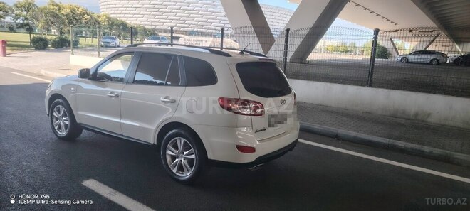 Hyundai Santa Fe-3