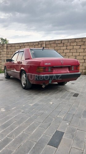 Mercedes 190-2
