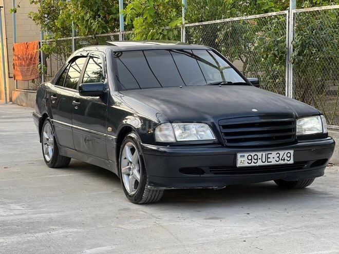 Mercedes C 180-4