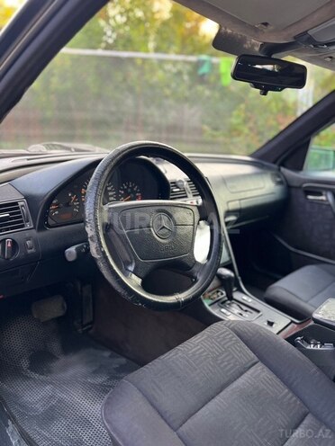 Mercedes C 180-12
