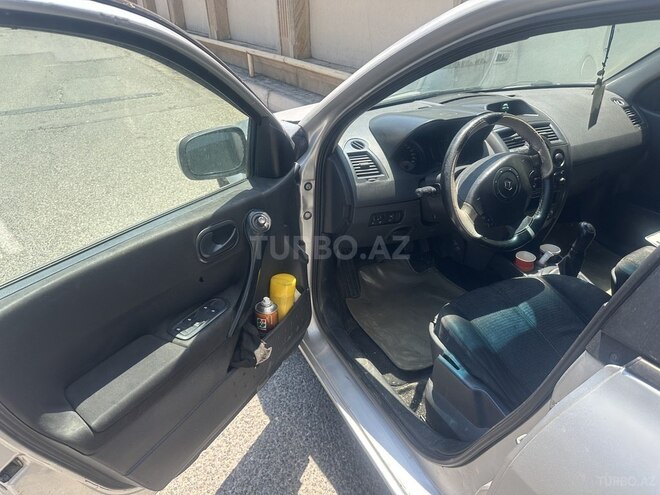 Renault Megane-3