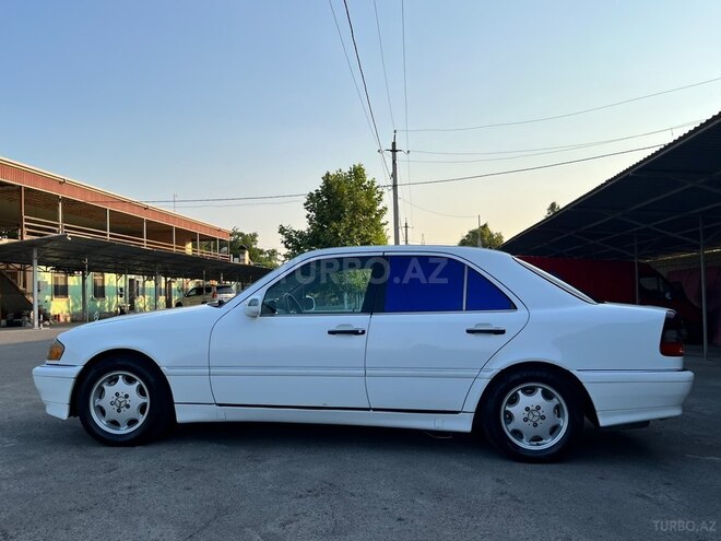 Mercedes C 230-5