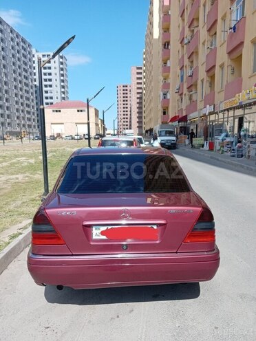 Mercedes C 180-5