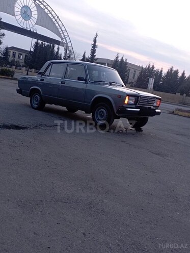 LADA (VAZ) 2107-5