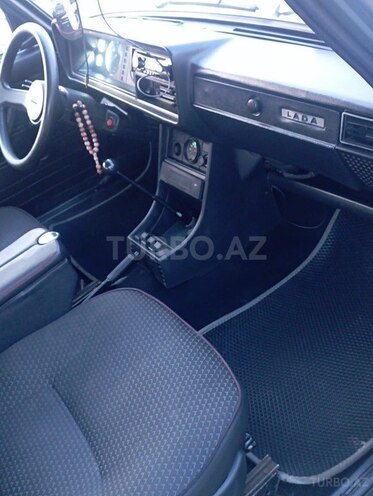 LADA (VAZ) 2107-10