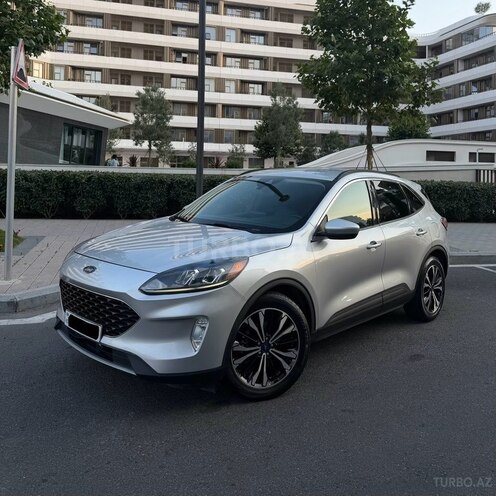 Ford Escape-2