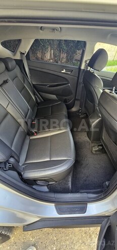Hyundai Tucson-8