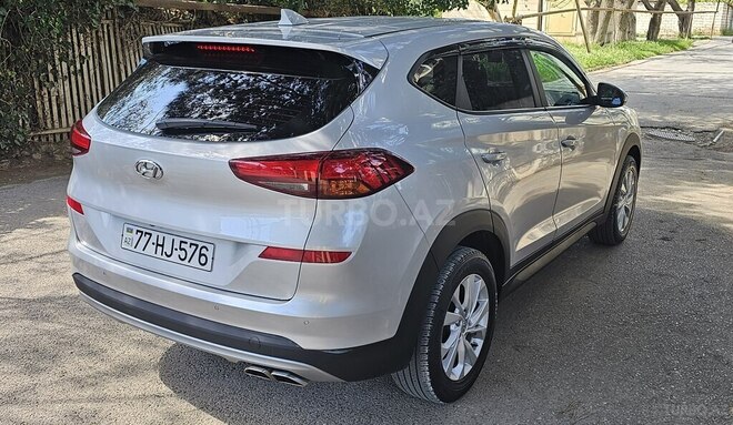 Hyundai Tucson-14